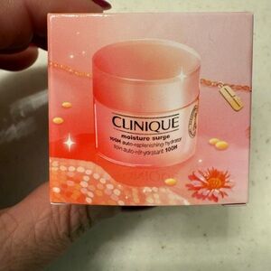 Clinique Moisture Surge 100H Hydrator Travel Size